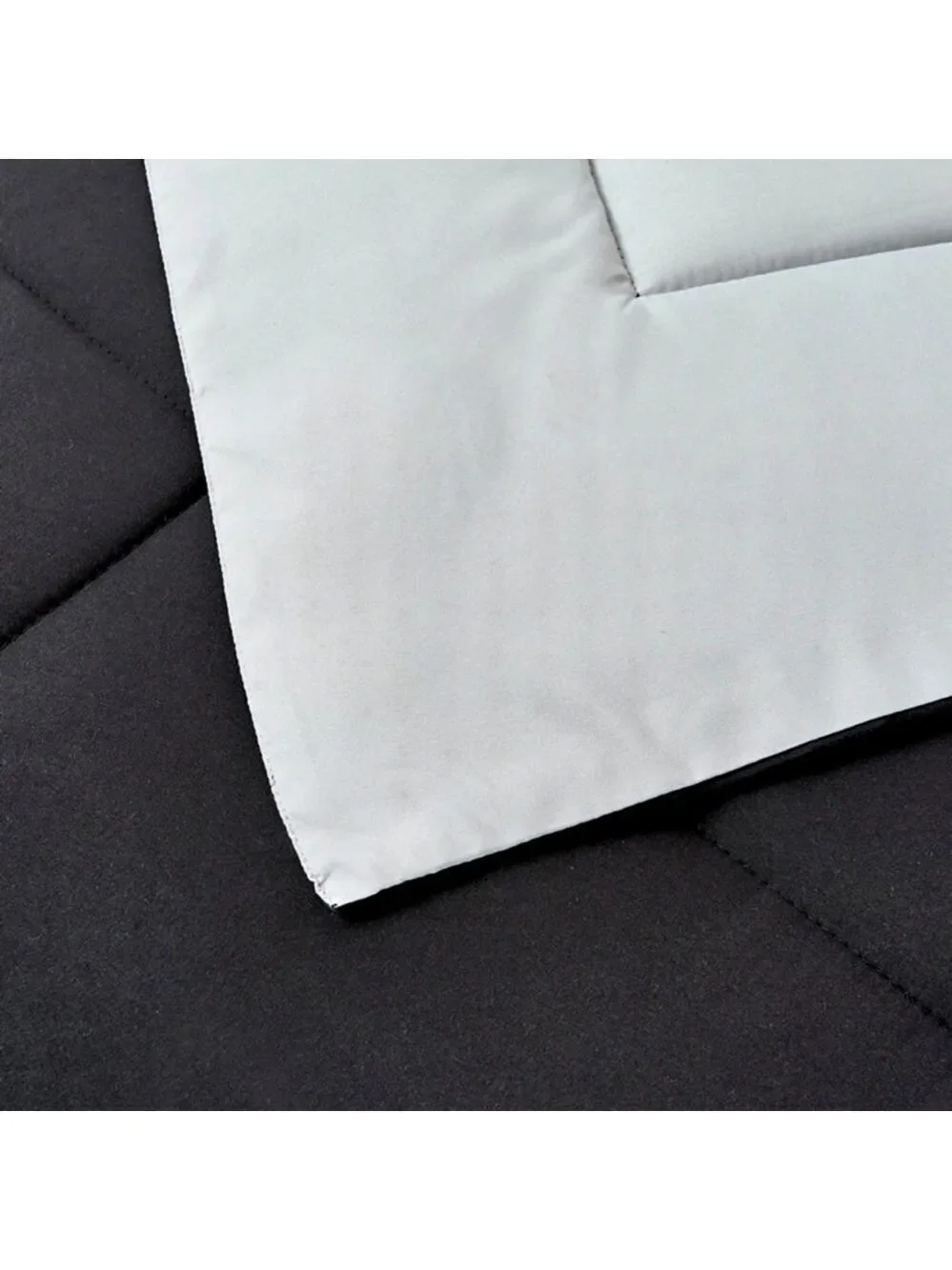 Luxury Reversible King Size Comforter Black and Platinum